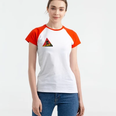 Футболка женская «Ищи суть», белая с красным